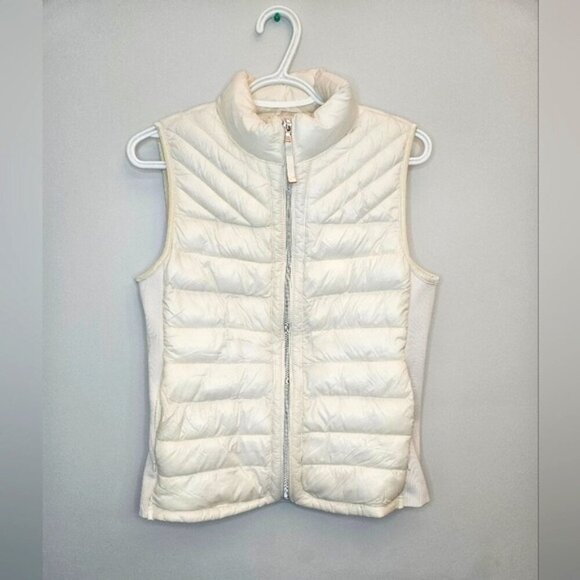 COPY - Gap Puffer Vest. Cream. Size M - Picture 1 of 11
